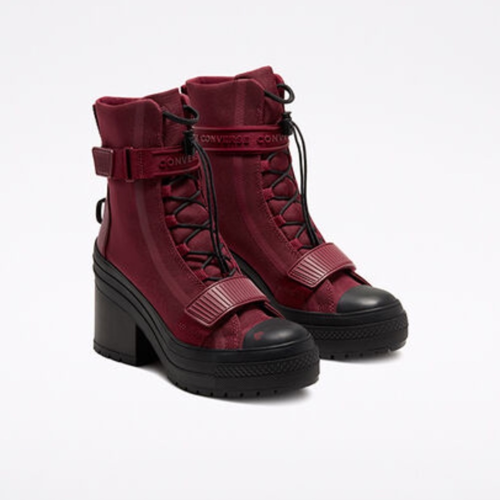 Converse GR82 red NWT